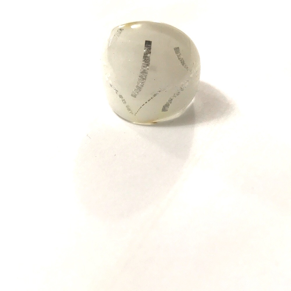 Glass ring 10 silver and white Excellent Condition